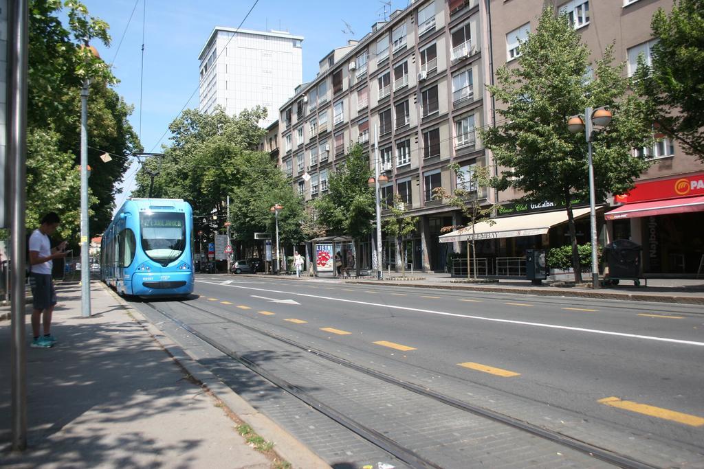 Vla Vla Apartments With Parking Zagreb Extérieur photo