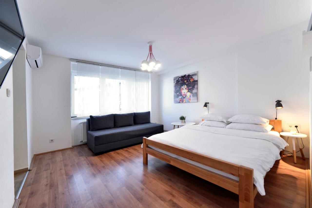 Vla Vla Apartments With Parking Zagreb Extérieur photo